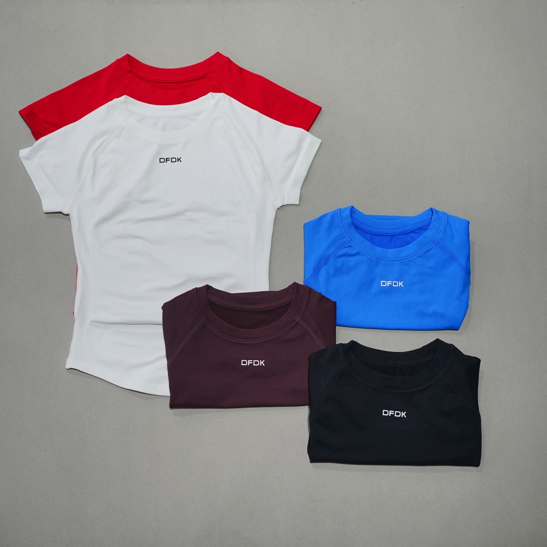 Camiseta feminina elástica de  - Pilates Yoga Wear avaliação e preço